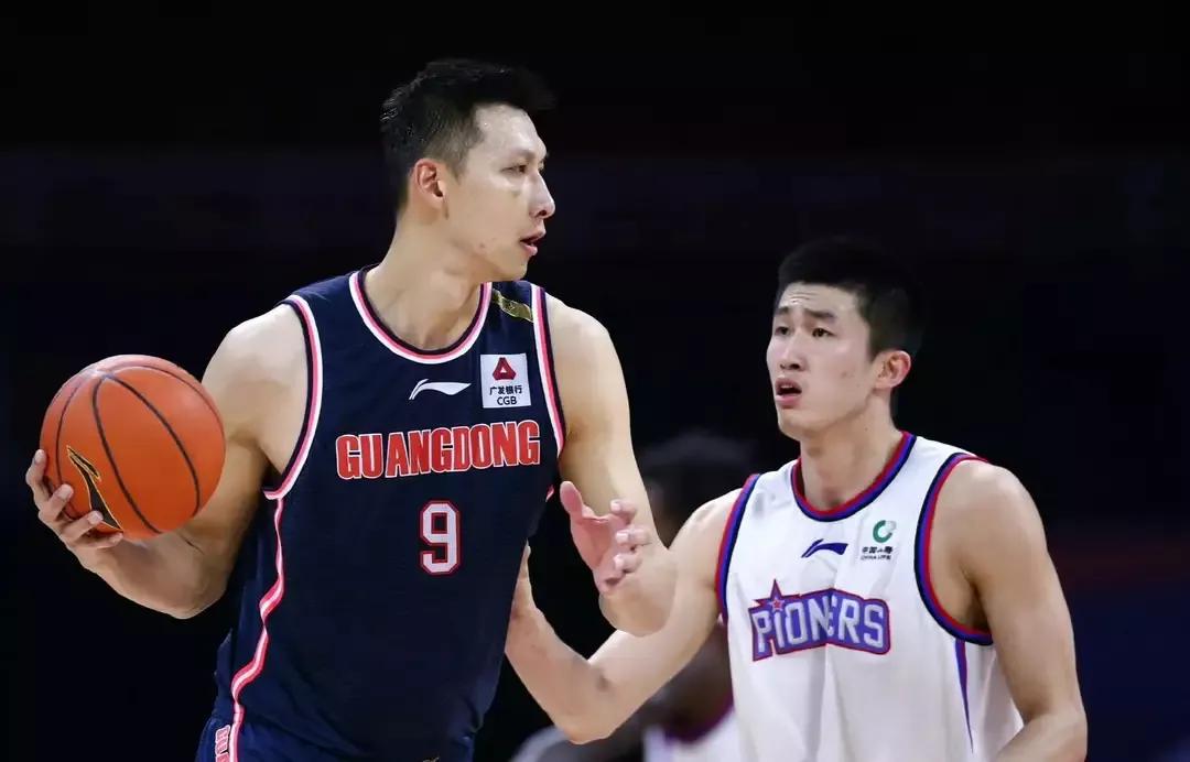 今日最佳球员，宝岛俩后卫出彩，广东四人上榜，阿联利夫两双