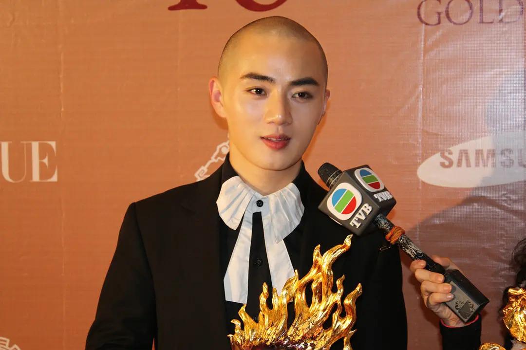 余少群当年有多火,余少群的巅峰时期