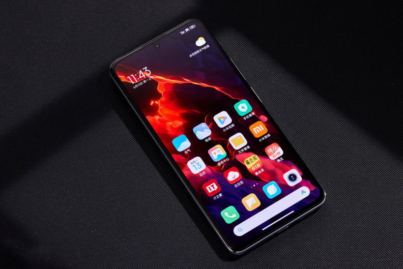 各品牌同价位手机对比小米13pro,手机小米13pro值得入手吗