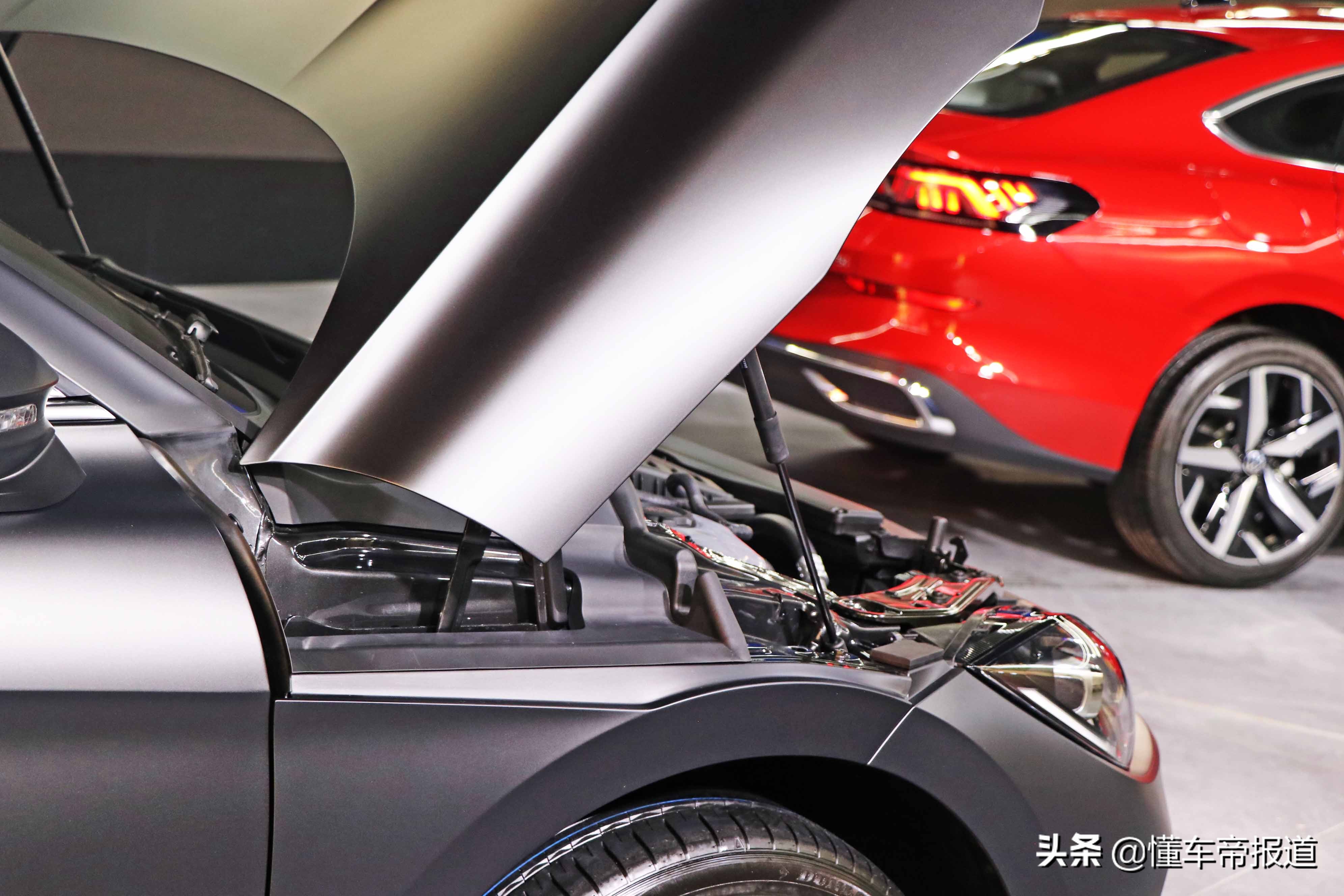 大众cc新款曝光,cc凌渡掀背式