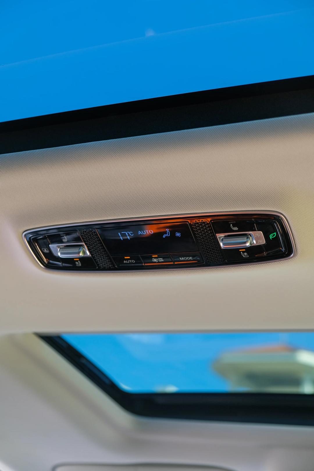 有着“越级能力”的国货MPV，会是你的菜吗？——二手荣威iMAX8