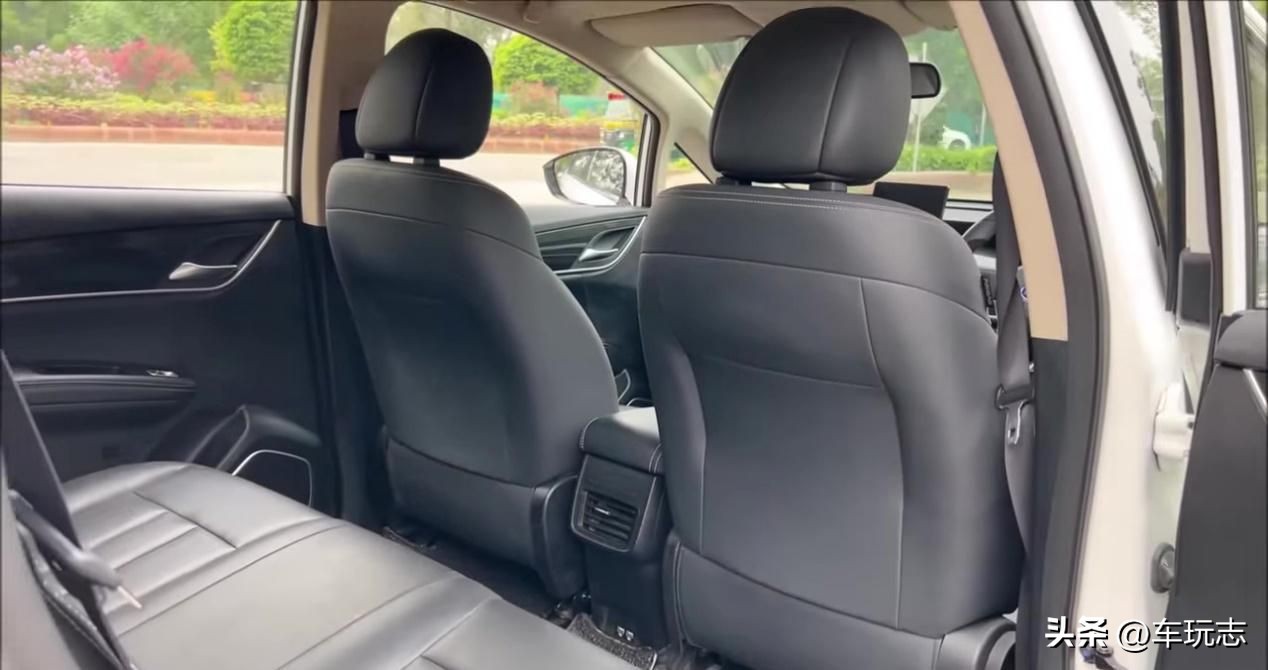 比亚迪e6新能源汽车新款,e6比亚迪新能源汽车