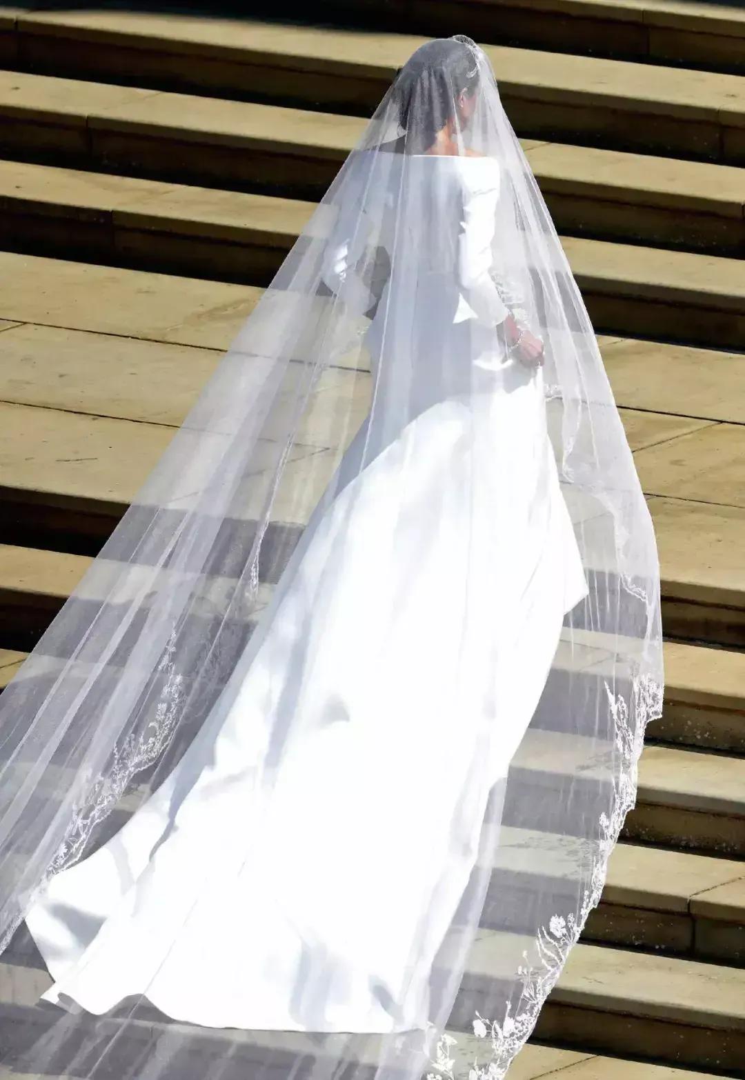 英国王室梅根视频,王室采访梅根视频