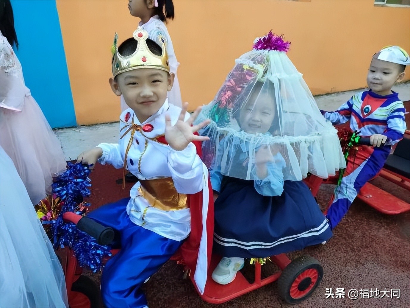 湖光幼儿园六一儿童节活动,幼儿园cosplay欢乐嘉年华