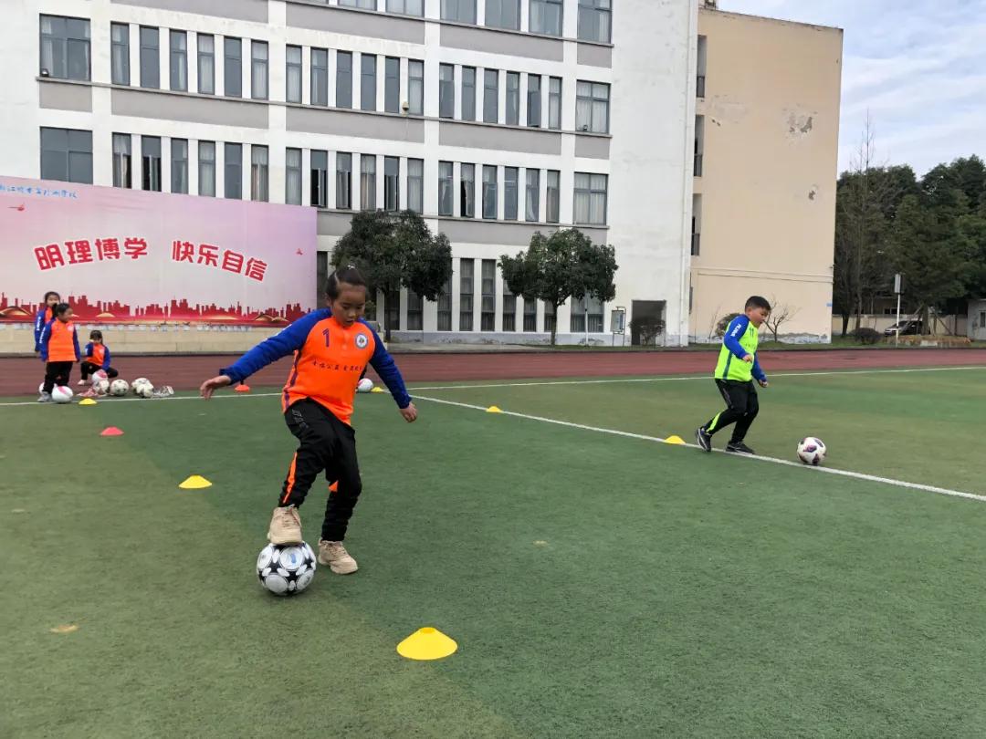 幸福公益·缤纷假期｜都江堰市寒假托管服务启动啦！