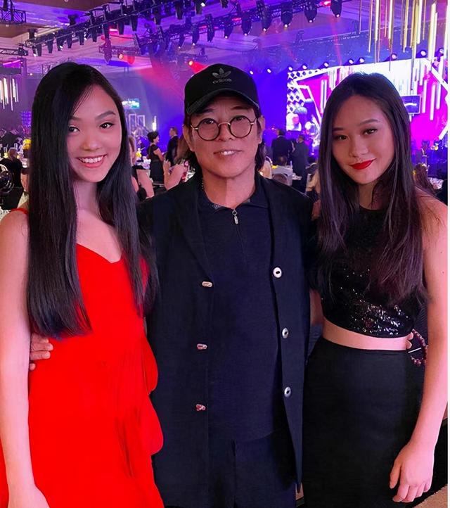 李连杰年轻肌肉照,李连杰近照引热议