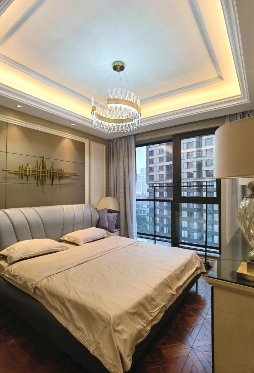 上海杨浦区九龙仓玺园,上海上亿的极简大平层