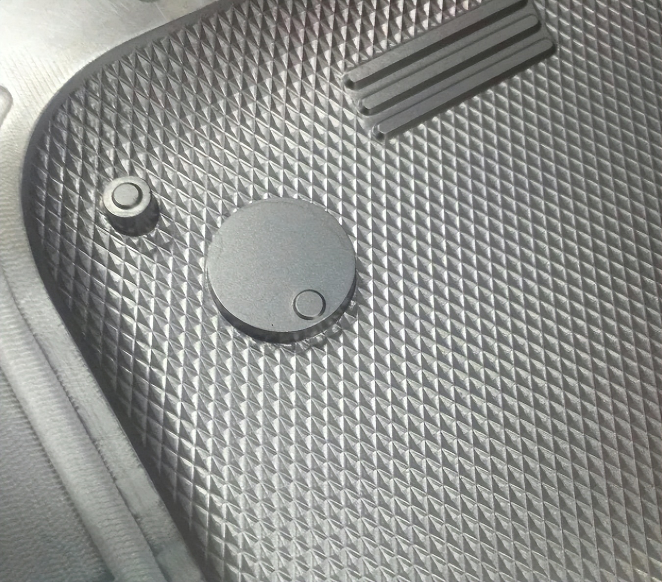 硅胶产品上怎么打logo,硅胶标志logo怎么印上去的