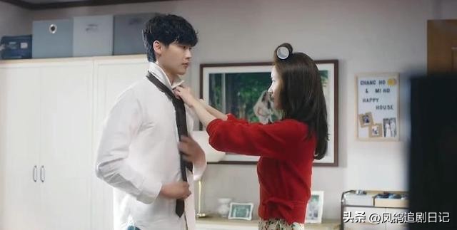 黑话律师李钟硕林允儿见面,韩剧黑话律师林允儿李钟硕