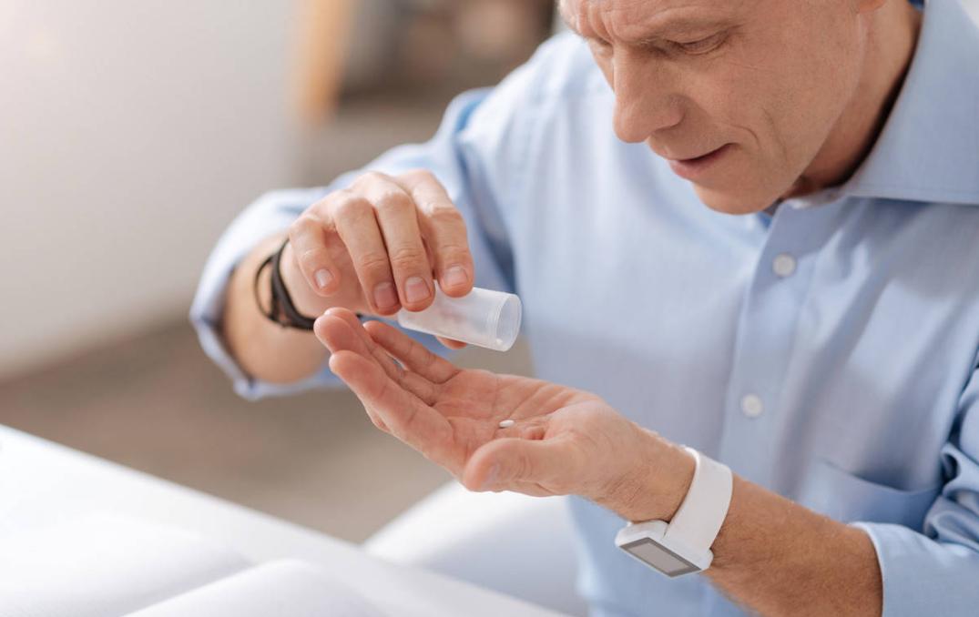 阿司匹林吃时间长了会鼻子出血吗,阿司匹林吃久了血管会变脆