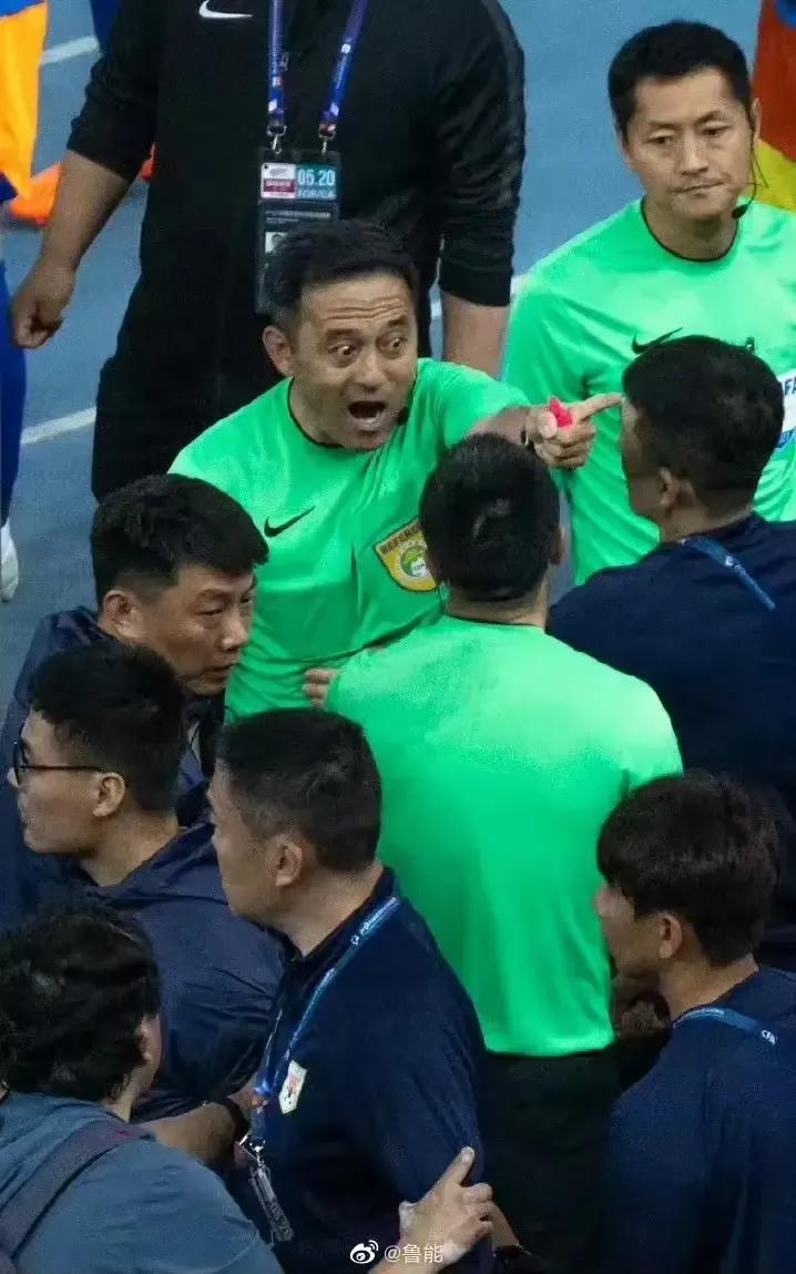 中超十大爆笑瞬间,中超深圳队vs武汉三镇中超积分榜