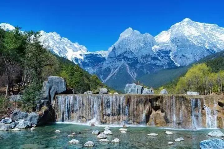 云南避暑旅游好去处推荐,云南避暑有哪些景点好玩