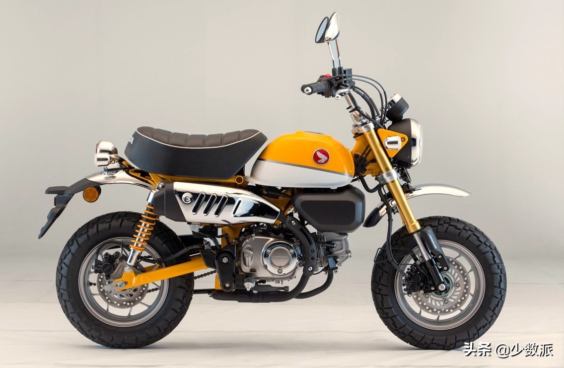 新手学驾驶三轮摩托车的具体步骤,想入坑摩托车的新手该从哪里开始