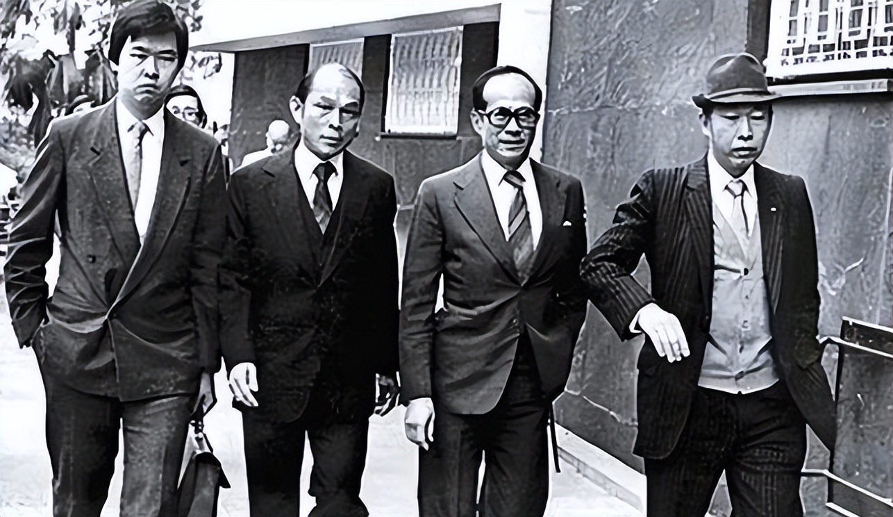 霍英东的一生：拼尽全力支援祖国，助推申奥，晚年三任政协副主席