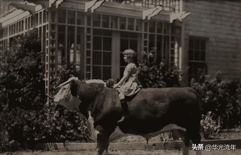 【晚清*楼青**秘影】媚态撩人，丰乳肥臀，女子风姿再现！