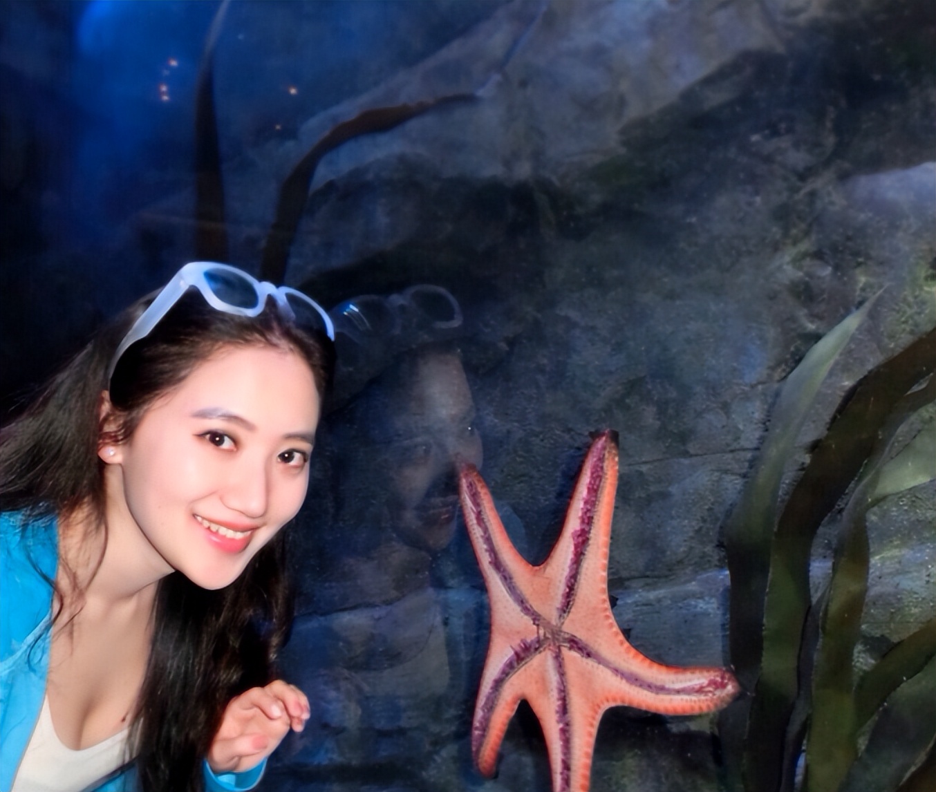 国足太太团颜值大比拼秦升,国足太太们颜值逆天