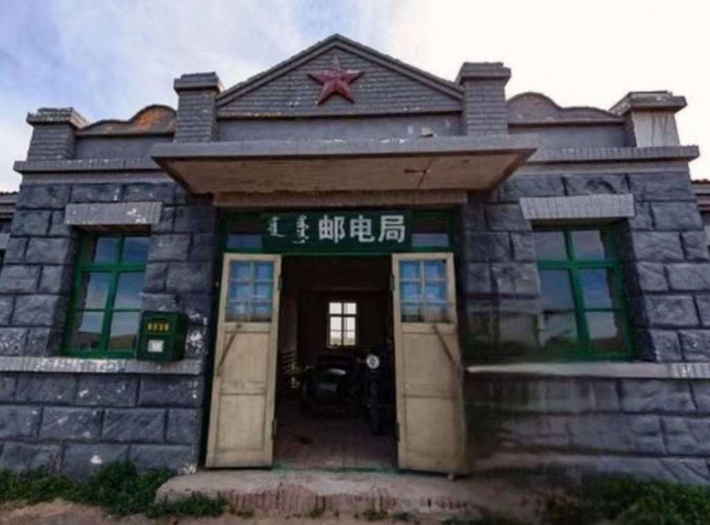 小说那些年我们班的那些事,我们班上的那些事400字