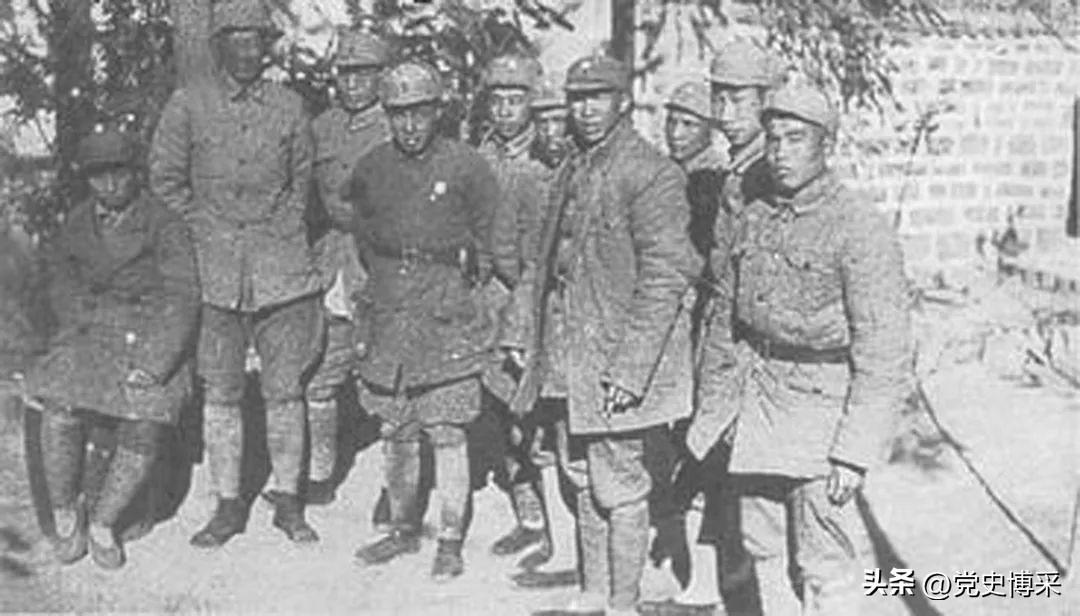 军政兼优的开国上将,彭德怀为其改名*振华苏**,*小平邓**称他是最能打仗的政委,毛主席说“管海军靠他”