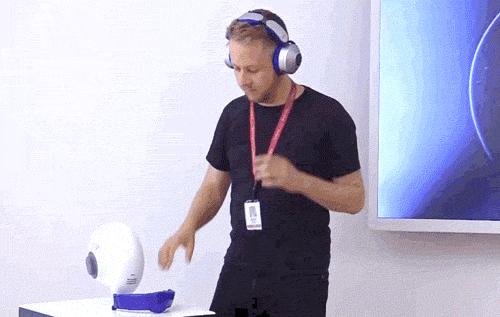 戴森口罩耳机,戴森造了一个耳机