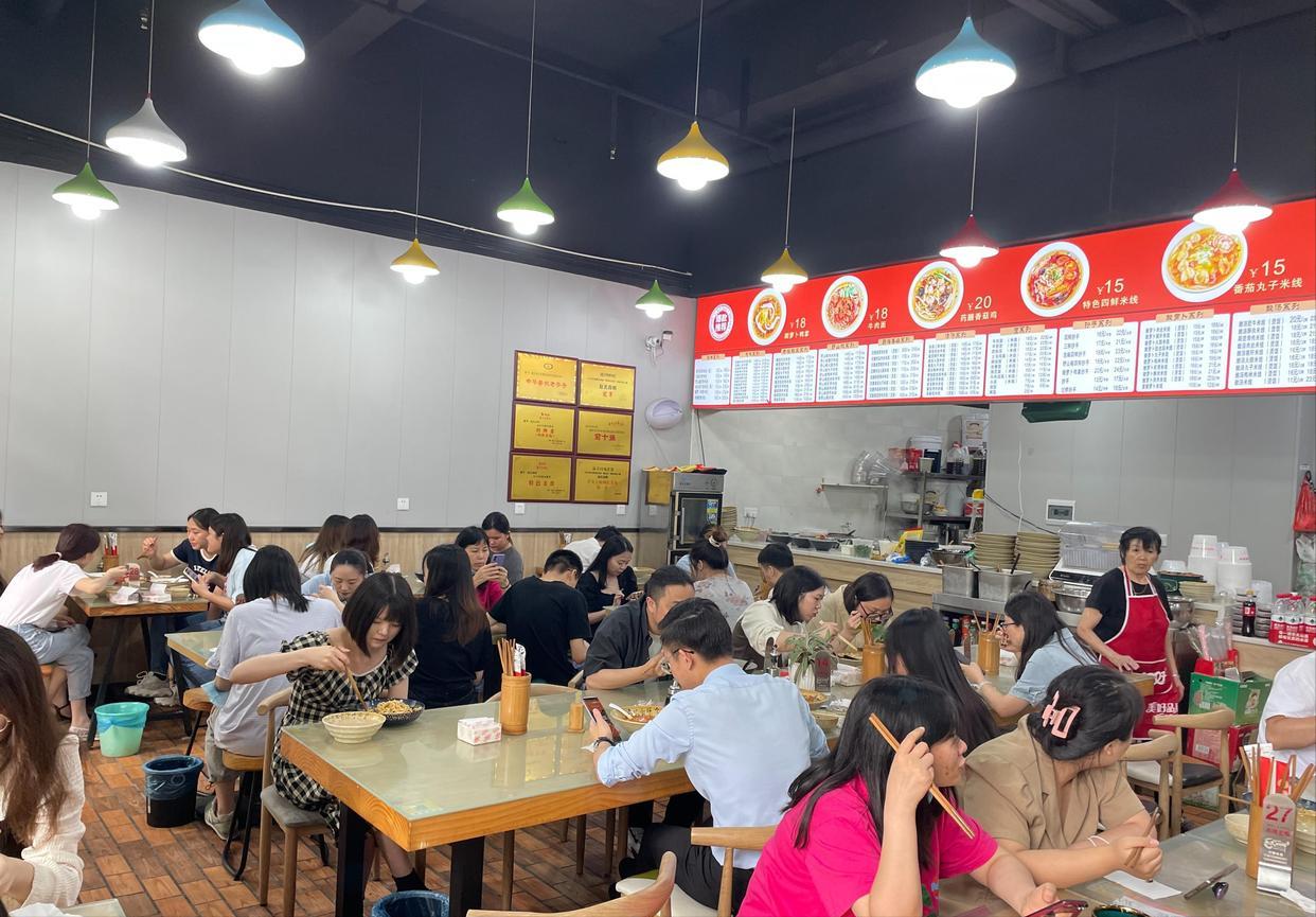 赵氏四鲜告诉你，开餐饮门店必备证件，建议餐饮人收藏！