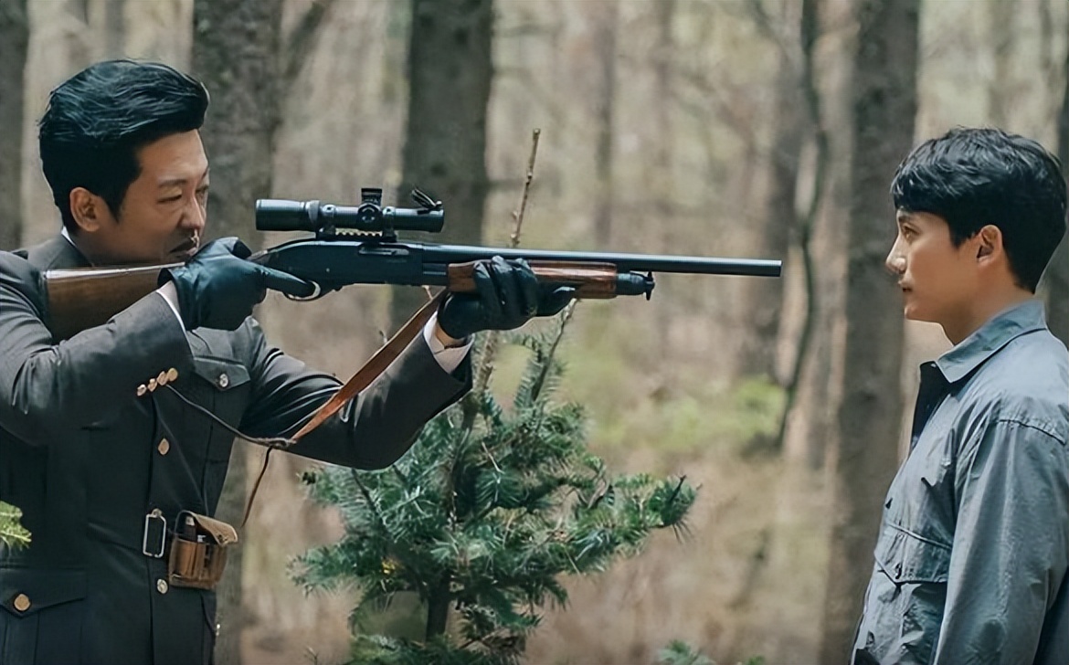 菜菜影视点评：池城分饰双胞胎兄弟再现精湛演技