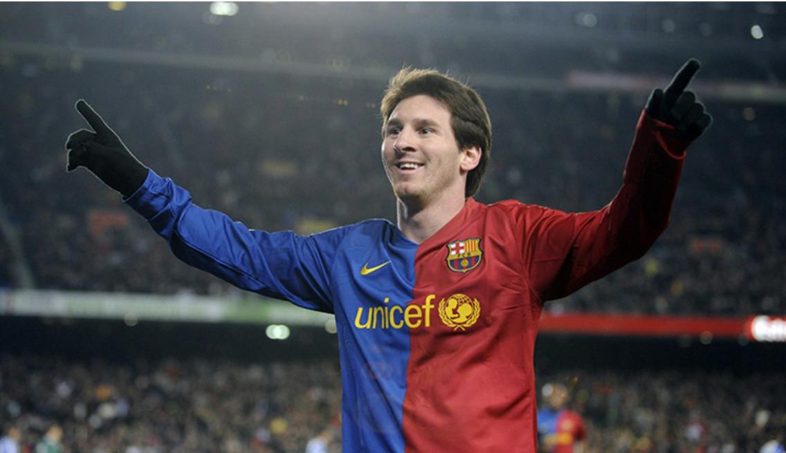 梅西传奇从侏儒症到球王的逆袭,梅西险些因侏儒症离开赛场