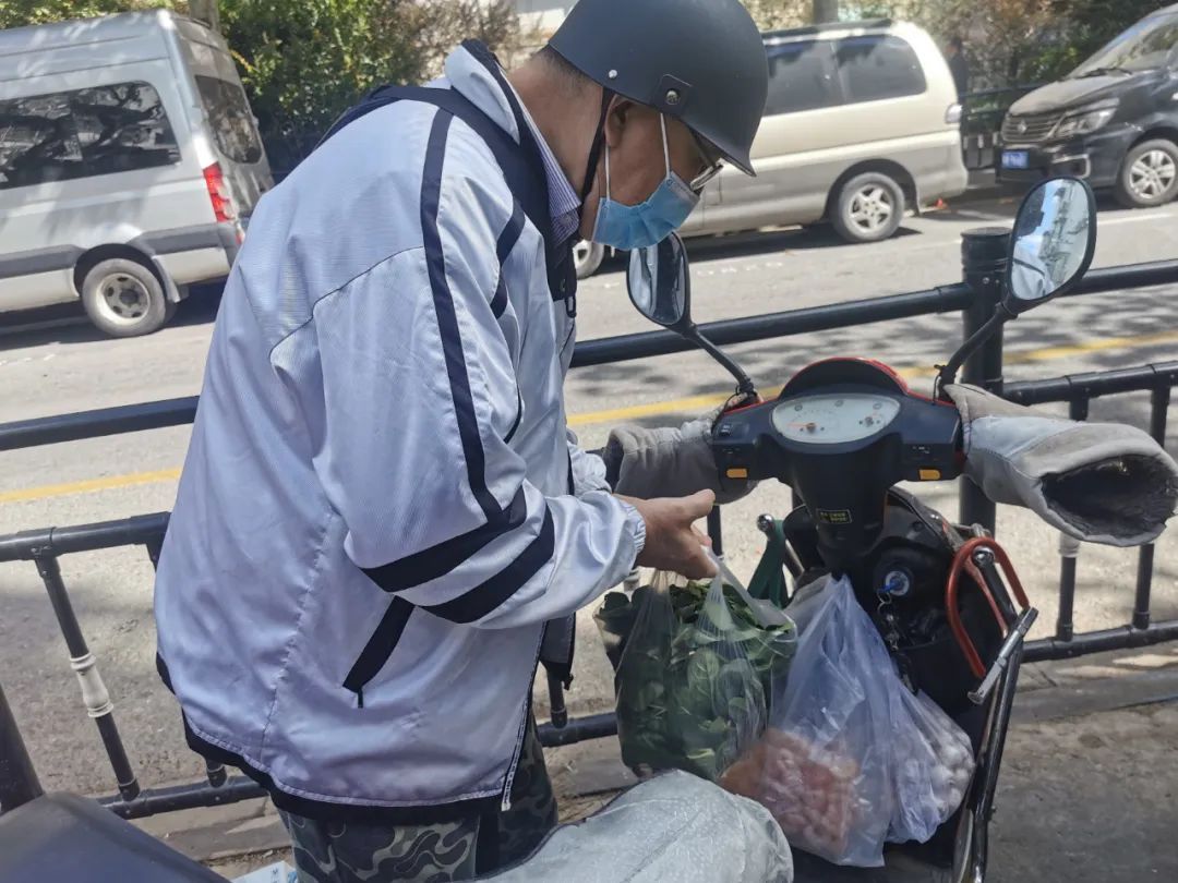 为什么上海卖菜的都是兰陵人,为什么买菜的都是老人