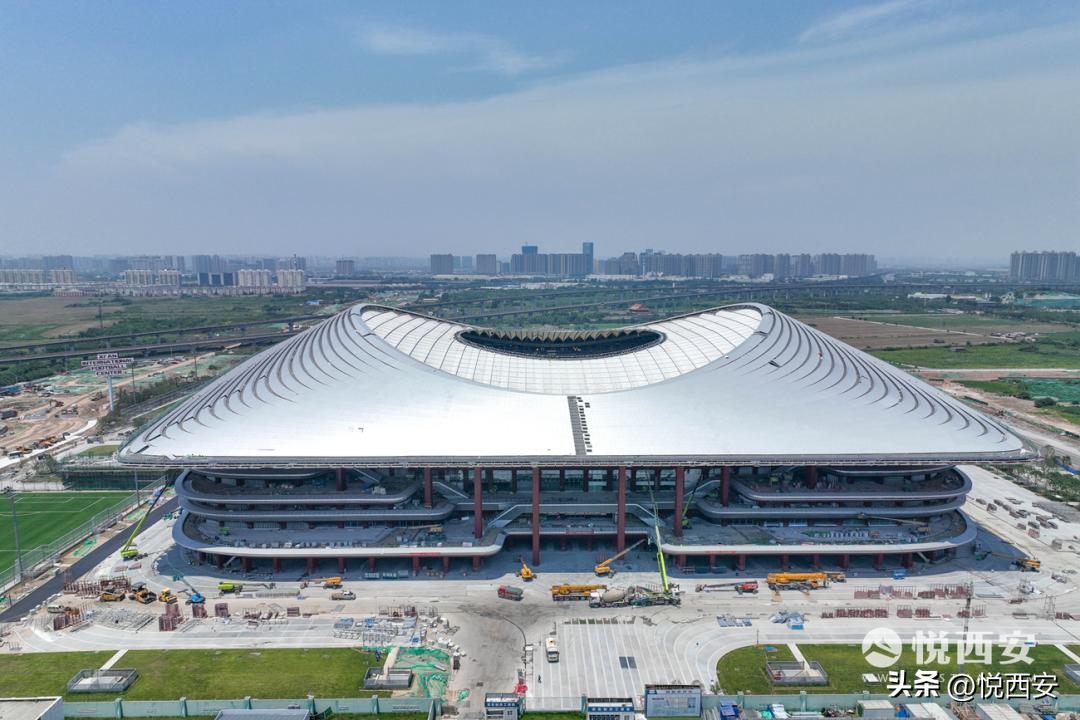 16号线通车+皇冠假日落地，重新解读西安这条新轴线