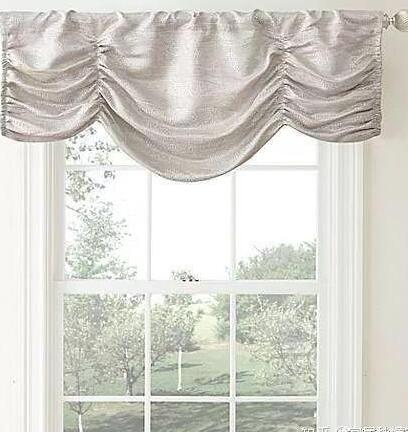 这4种窗帘既实用又美观你家有吗,窗帘是家居装饰不可或缺的一部分