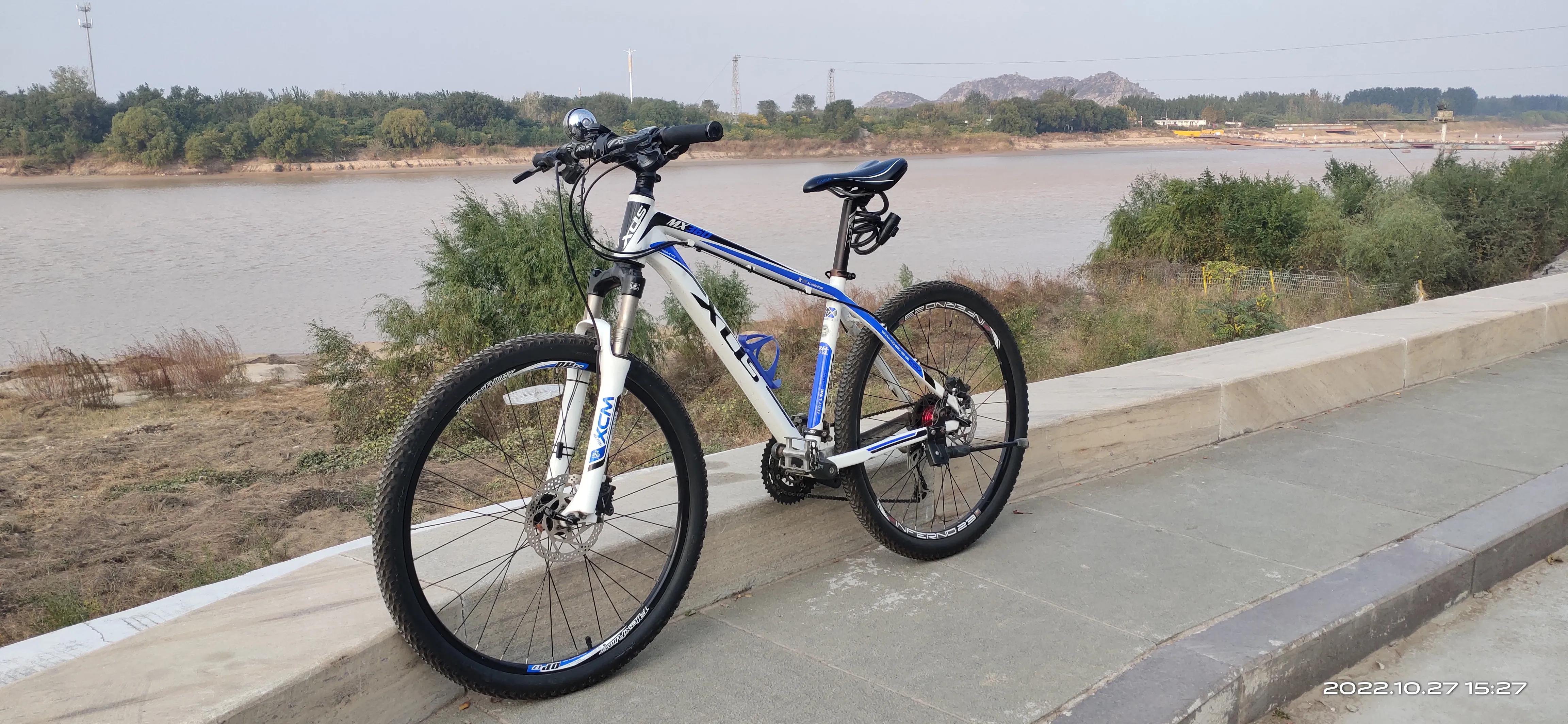 自行车每天骑30公里好吗,自行车每天都骑对膝盖有影响吗