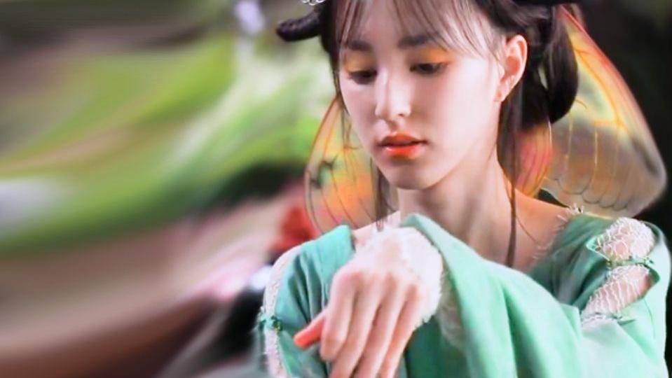 又见双面人！她是“精日分子”，出名后却试图立爱国人设