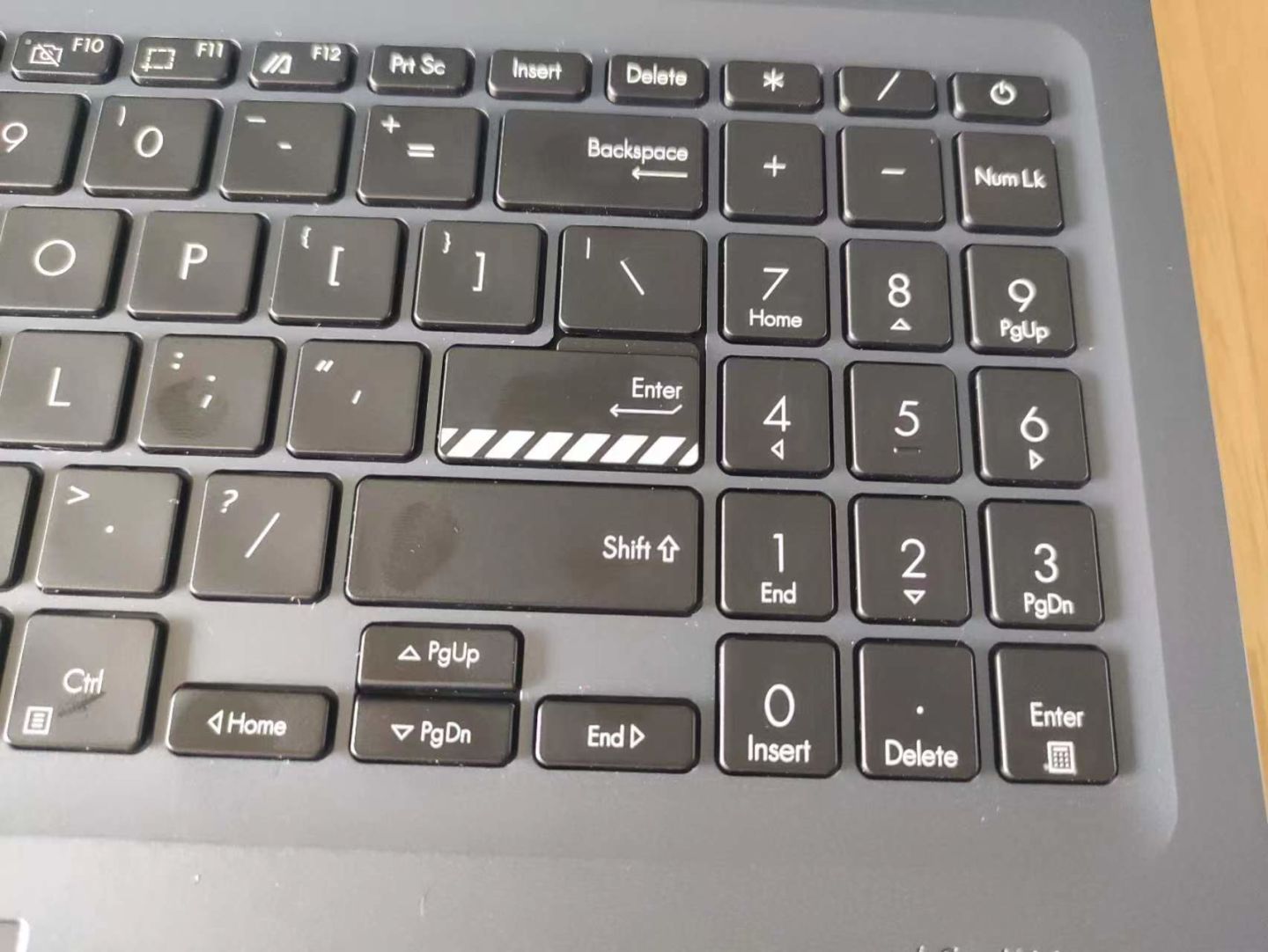 华硕无畏16属于什么电脑,华硕无畏16笔记本电脑测评