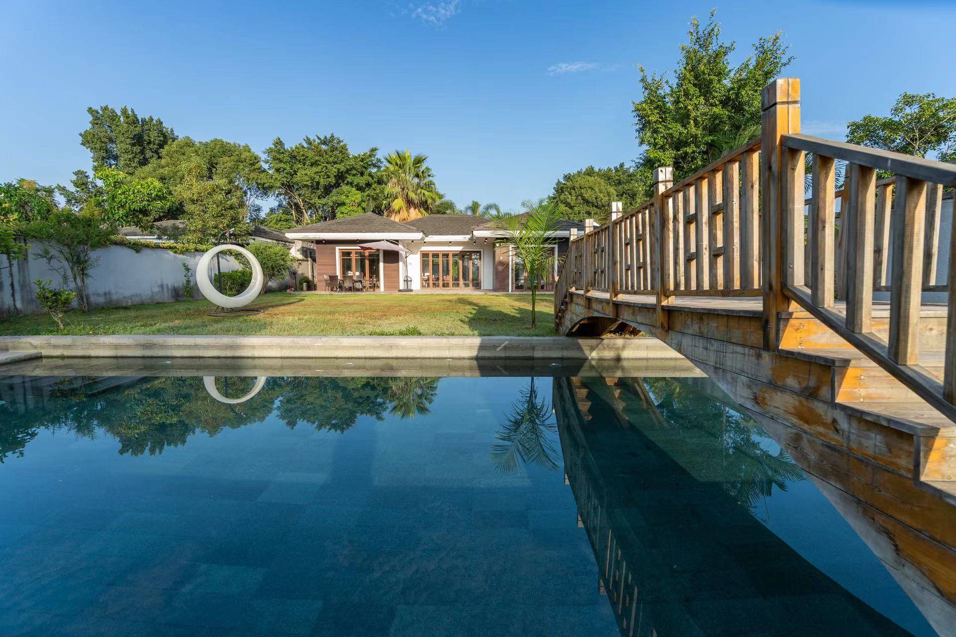 惠州候鸟度假酒店海边,夏日炎炎避暑山庄