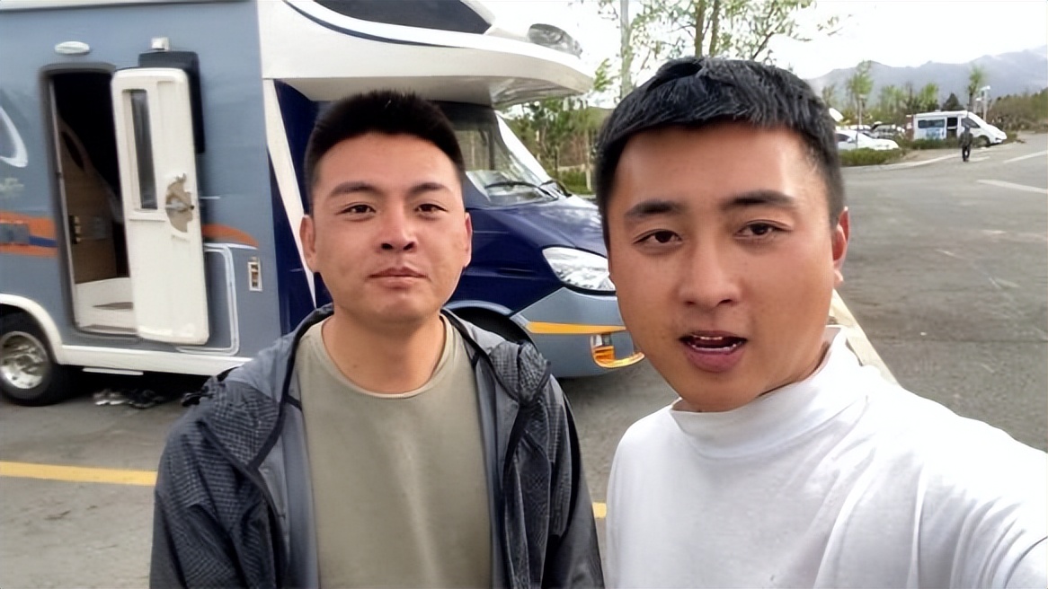 90后小孩做电商亏了20万,90后做生意亏了近5万