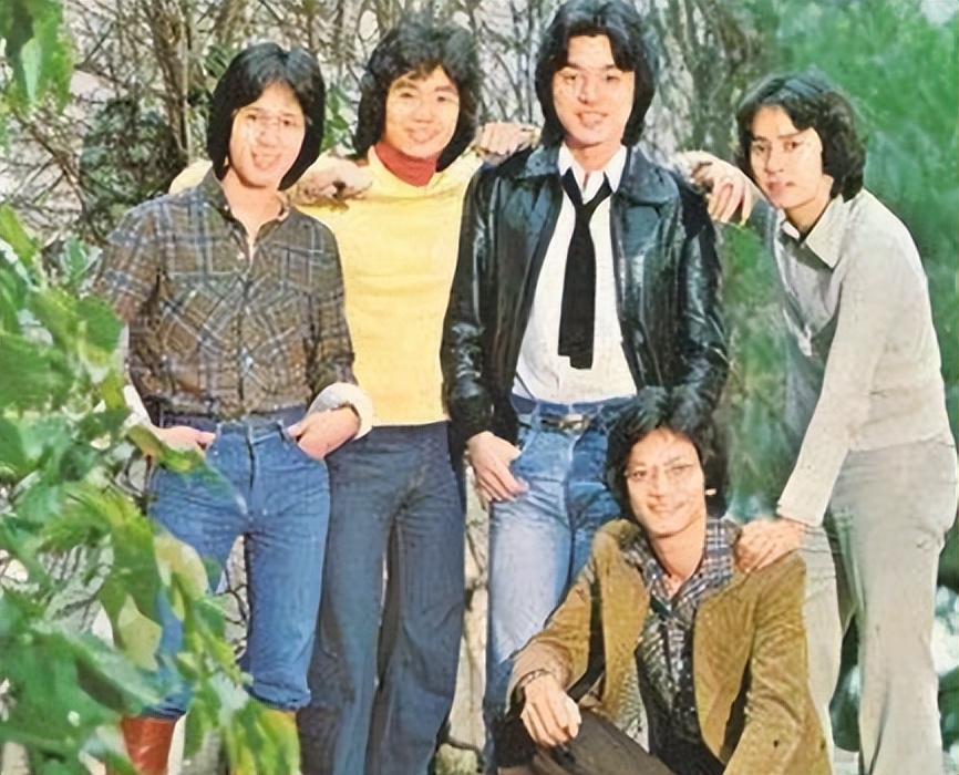 港星谭咏麟回乡认祖归宗,谭咏麟继承谁的衣钵