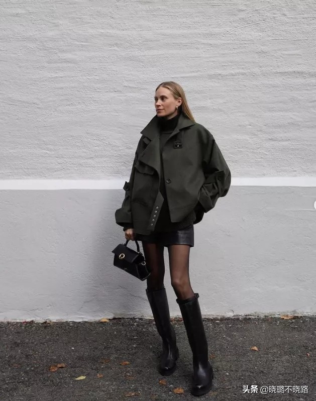 最近比较火的马丁靴和骑士靴,骑士靴跟马丁靴