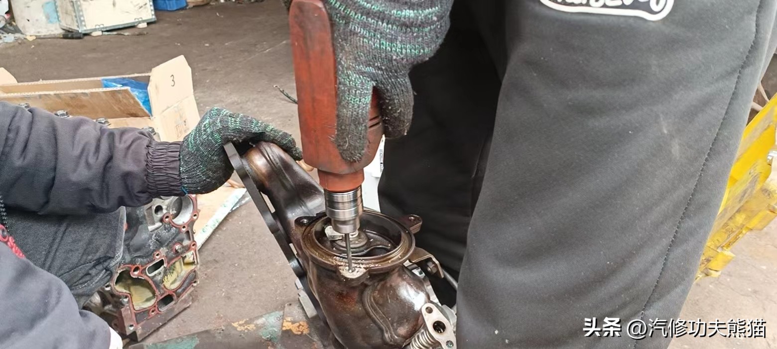 沃尔沃xc60十年老车,最新款沃尔沃xc60烧机油是通病吗