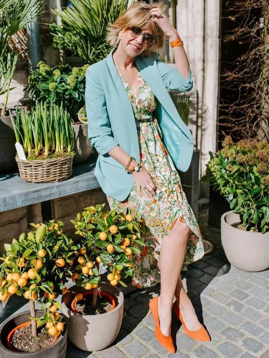 烂大街里的碎花怎么穿,烂大街连衣裙穿搭技巧