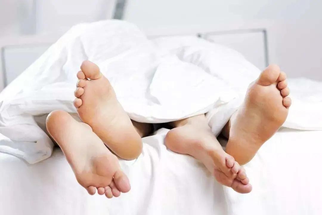 人体润滑剂对女性伤害大还是对男性？能长期用吗？看完涨知识了。