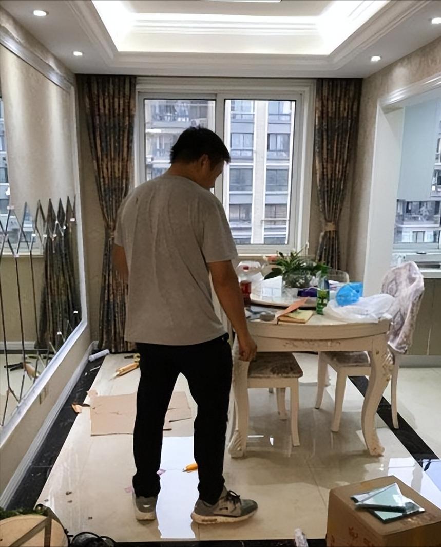 家具买现成的如何布置,房屋装修全屋定制家具