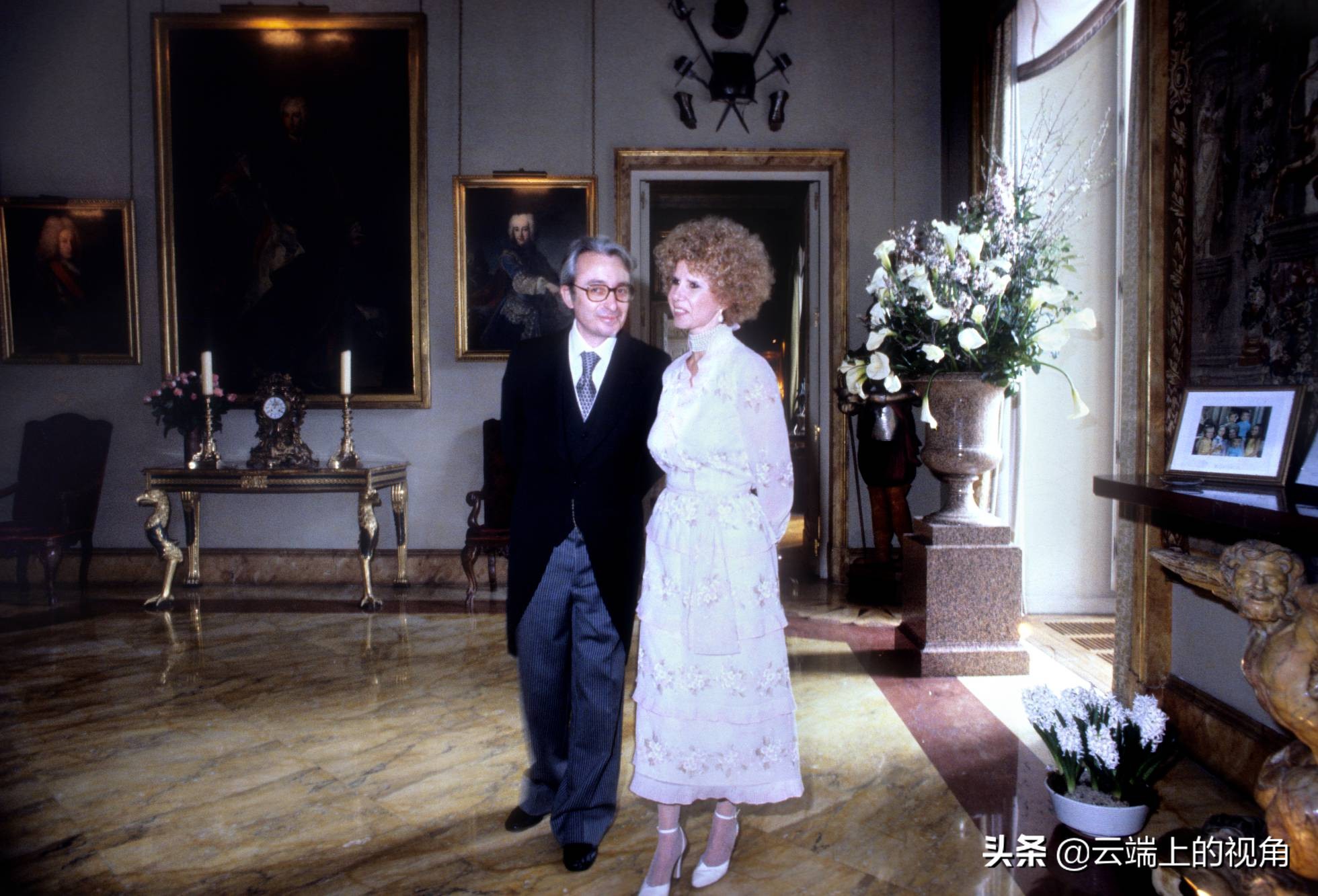 西班牙公爵是个整容怪咖，她用亲身经历告诉人们有钱也买不到美貌