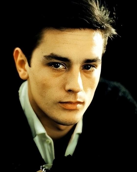 阿兰德龙颜值巅峰佐罗,阿兰德龙佐罗年轻照片