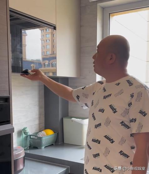 东北网红挣7万,东北网红有多少人