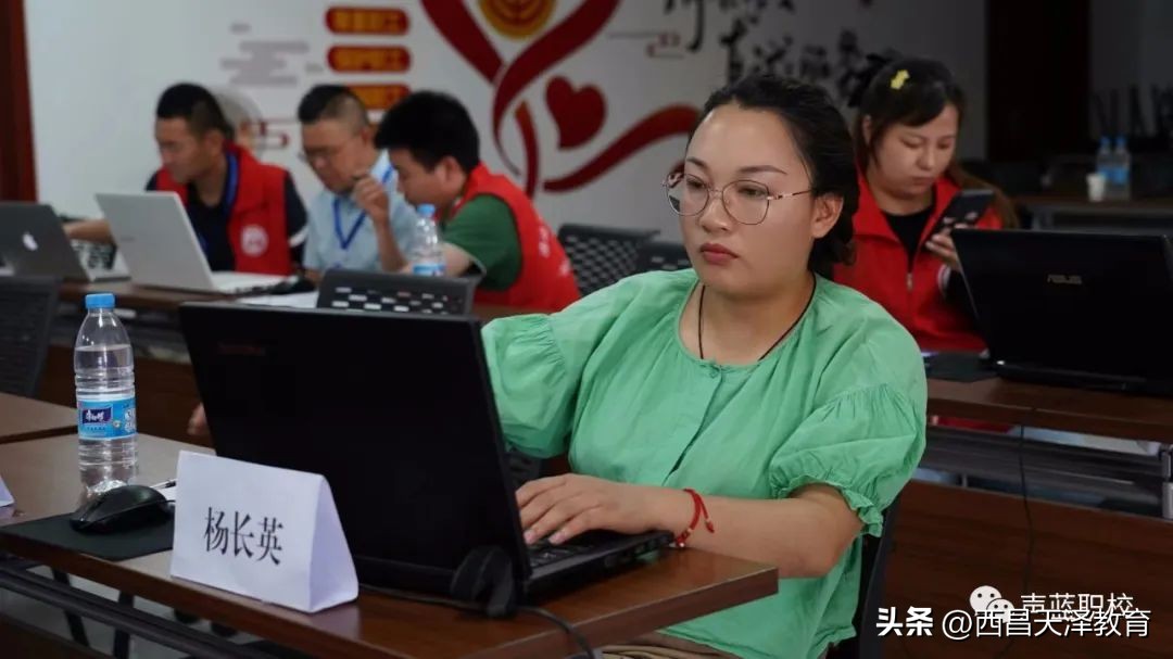 鍒涙柊鍒涗笟澶ц禌璺紨ppt,鍒涙柊鍒涗笟澶ц禌璺紨ppt瑕佷笉瑕佸仛鐩綍