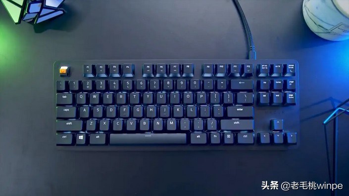 台式电脑怎么用u盘重装系统win7,如何把系统放在u盘给电脑装系统