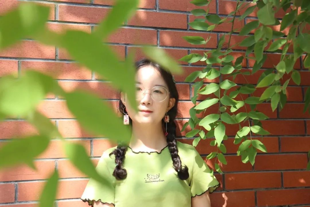 爱我所爱，为所当为！她是杨理东！