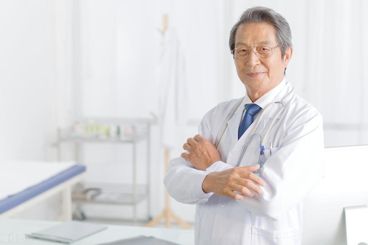 嘴里有尿骚臭怎样改善,口里有尿骚味口水臭怎么回事