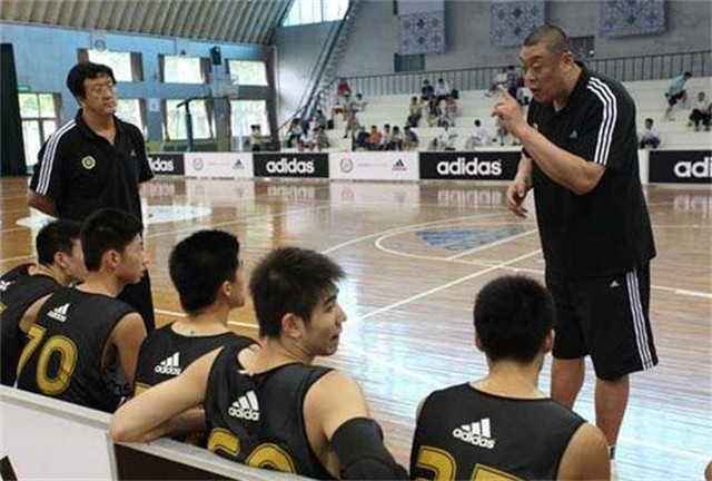 亚洲第一中锋单涛现状,男篮单涛