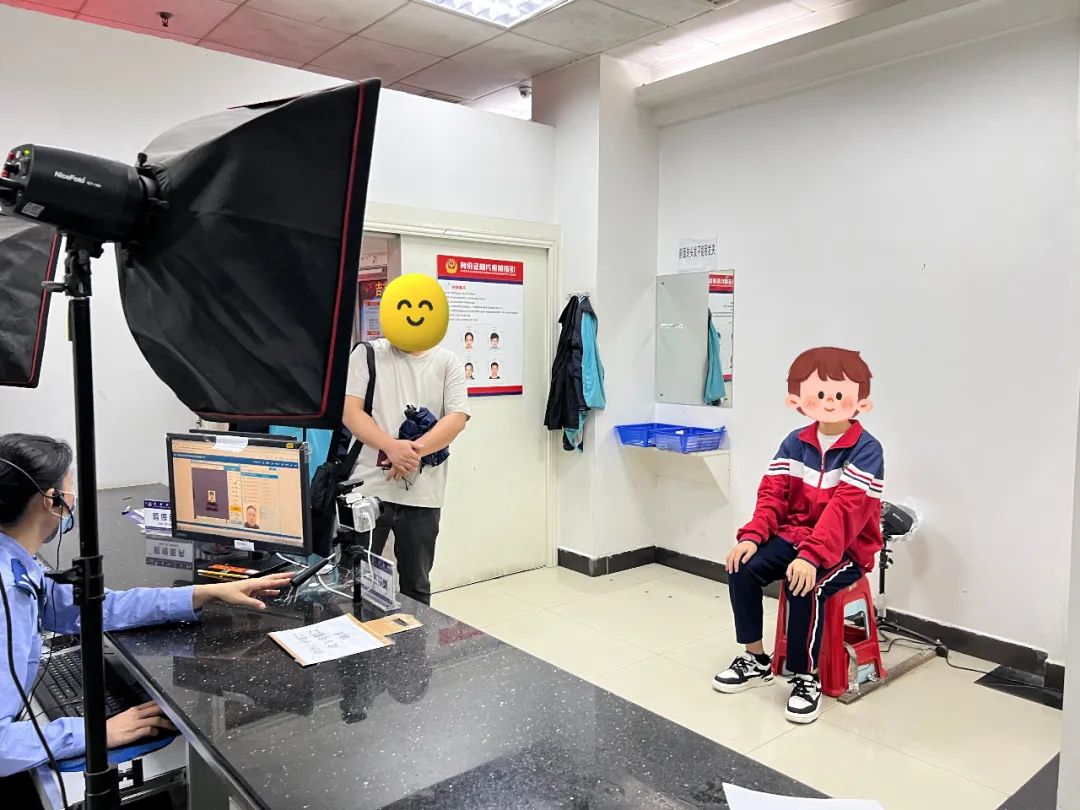 吉首大学生异地补办身份证,公安户政部门为高考生加急身份证