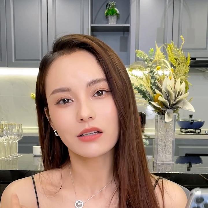 不退换态度差,延迟发货,快递丢件,艾特你喜欢网购的姐妹...